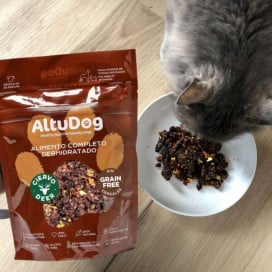 AltuDog Menú Deshidratado de Ciervo para Perros y Gatos Patitas&co Patitas&co
