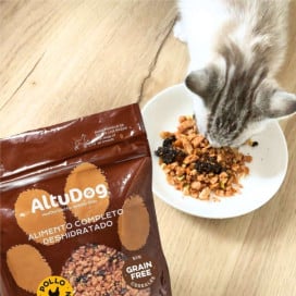 AltuDog Menú Deshidratado de Pollo para Perros y Gatos Patitas&co Patitas&co