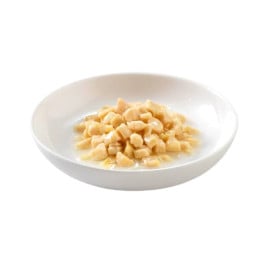 Schesir Sobre Lonchas de Pollo en Salsa para Gato Comida húmeda para gatos Patitas&co