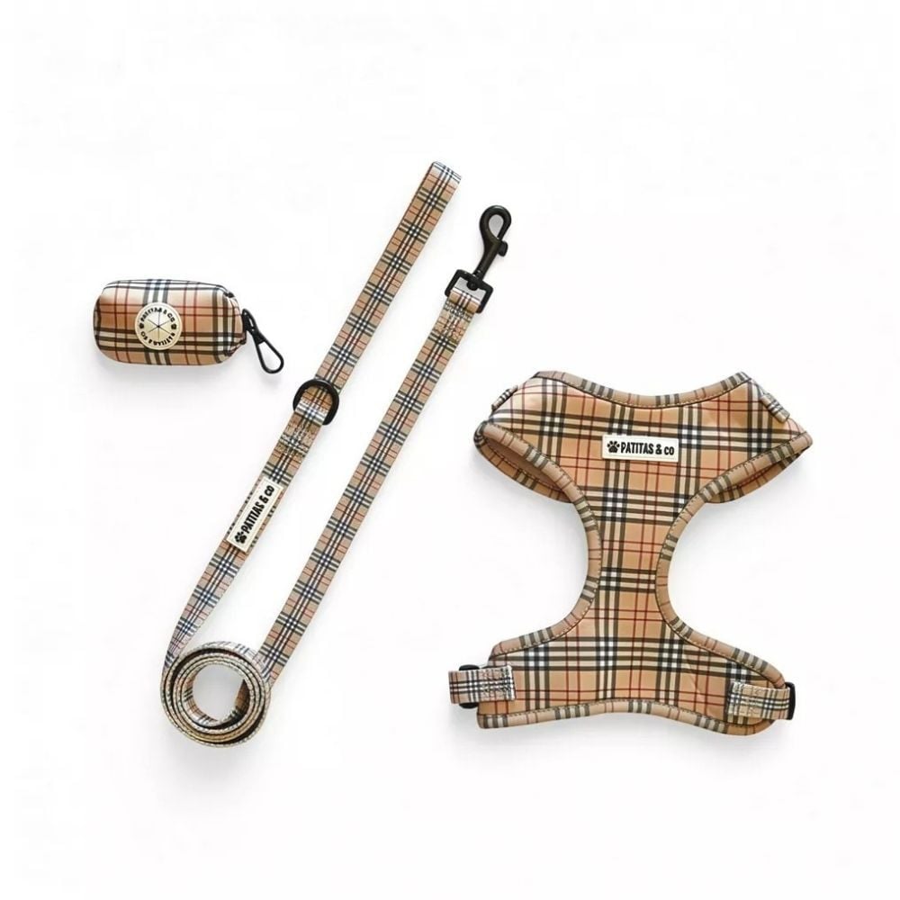 Pack Patitas Cuadros Arnés + Correa + Portabolsas Accesorios de Paseo para Perro Patitas&co